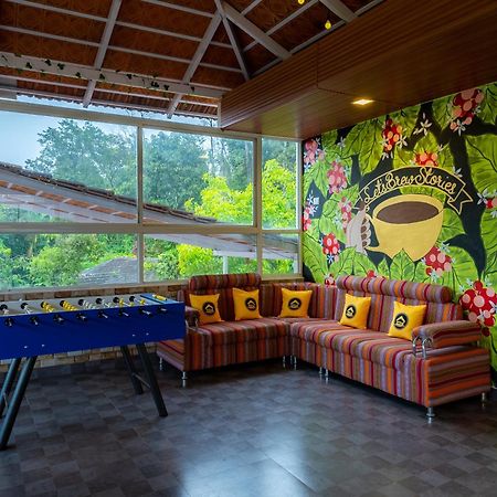 The Hosteller Coorg, Madikeri Buitenkant foto