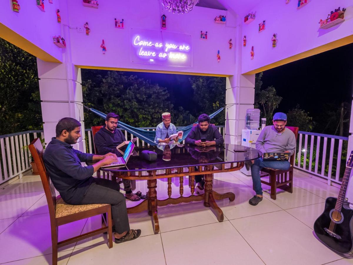 The Hosteller Coorg, Madikeri Buitenkant foto